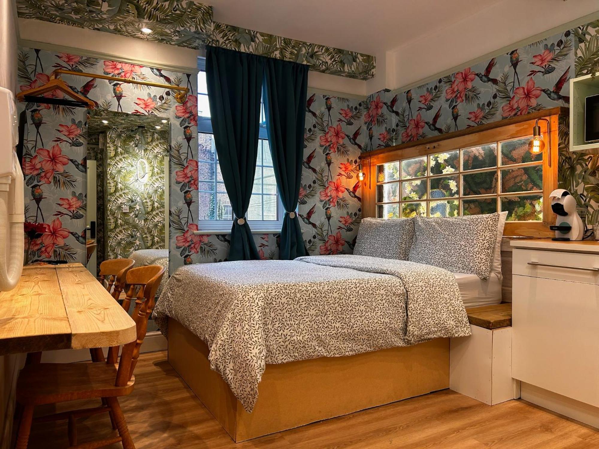 Отель Rest Boutique Notting Hill Лондон Экстерьер фото